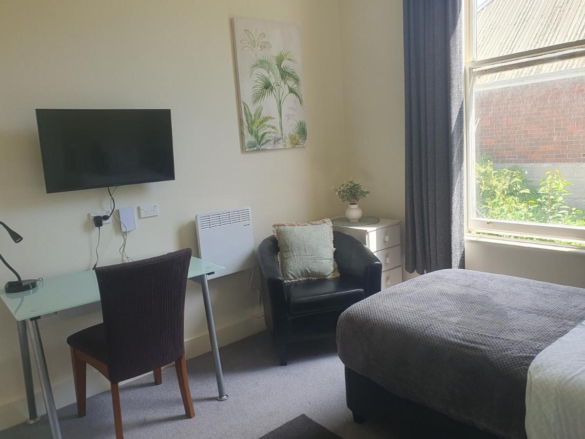 Work Stay At 123 Дюндин Екстериор снимка